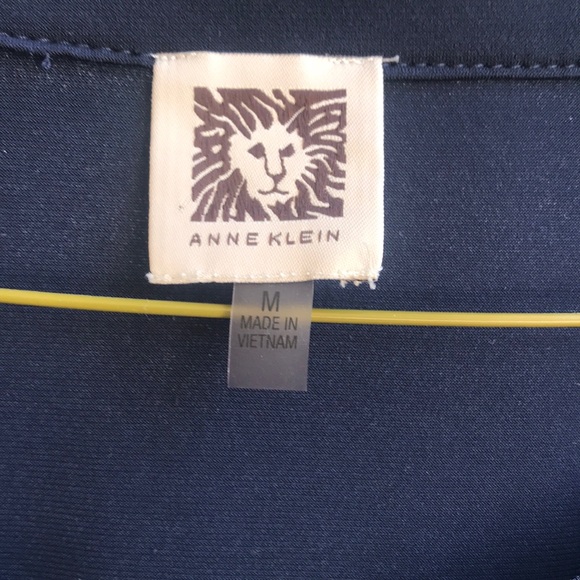 Navy top - Picture 3 of 6